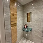 гт *